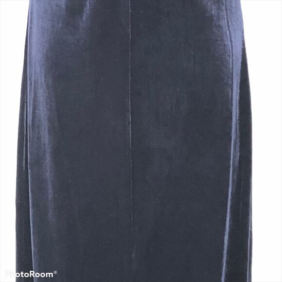 Romeo & Juliet Couture Navy Velvet Maxi Slip Gown Medium NWT - Picture 13 of 16
